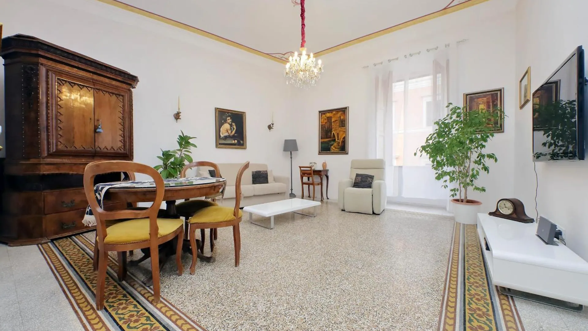 Contatos de Treasurerome Carmen Suite