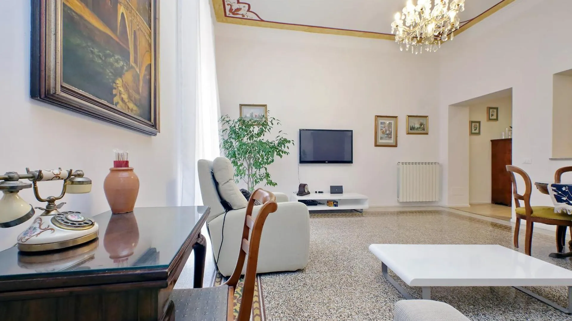 Apartamento Treasurerome Carmen Suite Itália